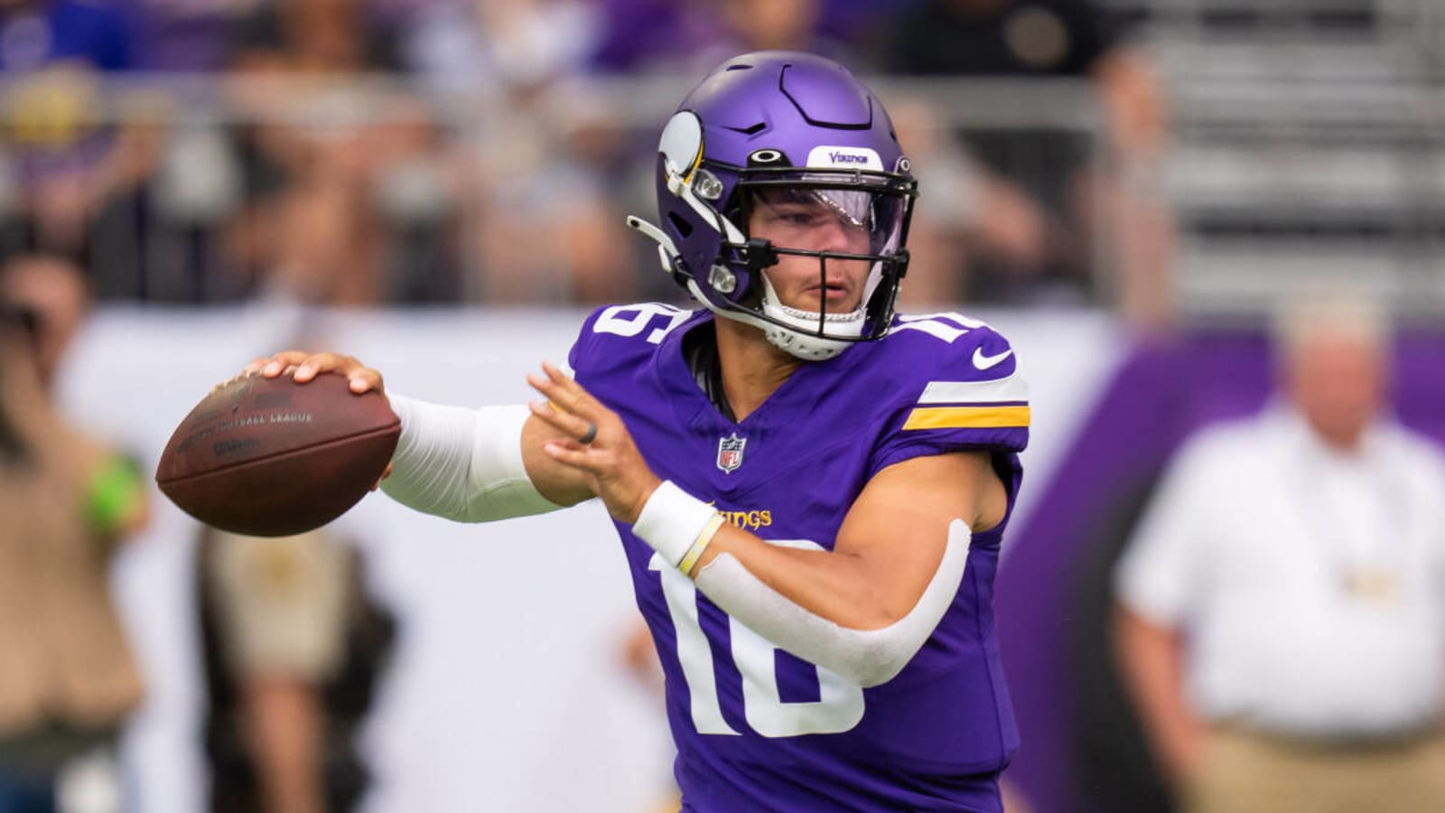 Vikings plan to start Jaren Hall at QB vs. Falcons despite adding Josh