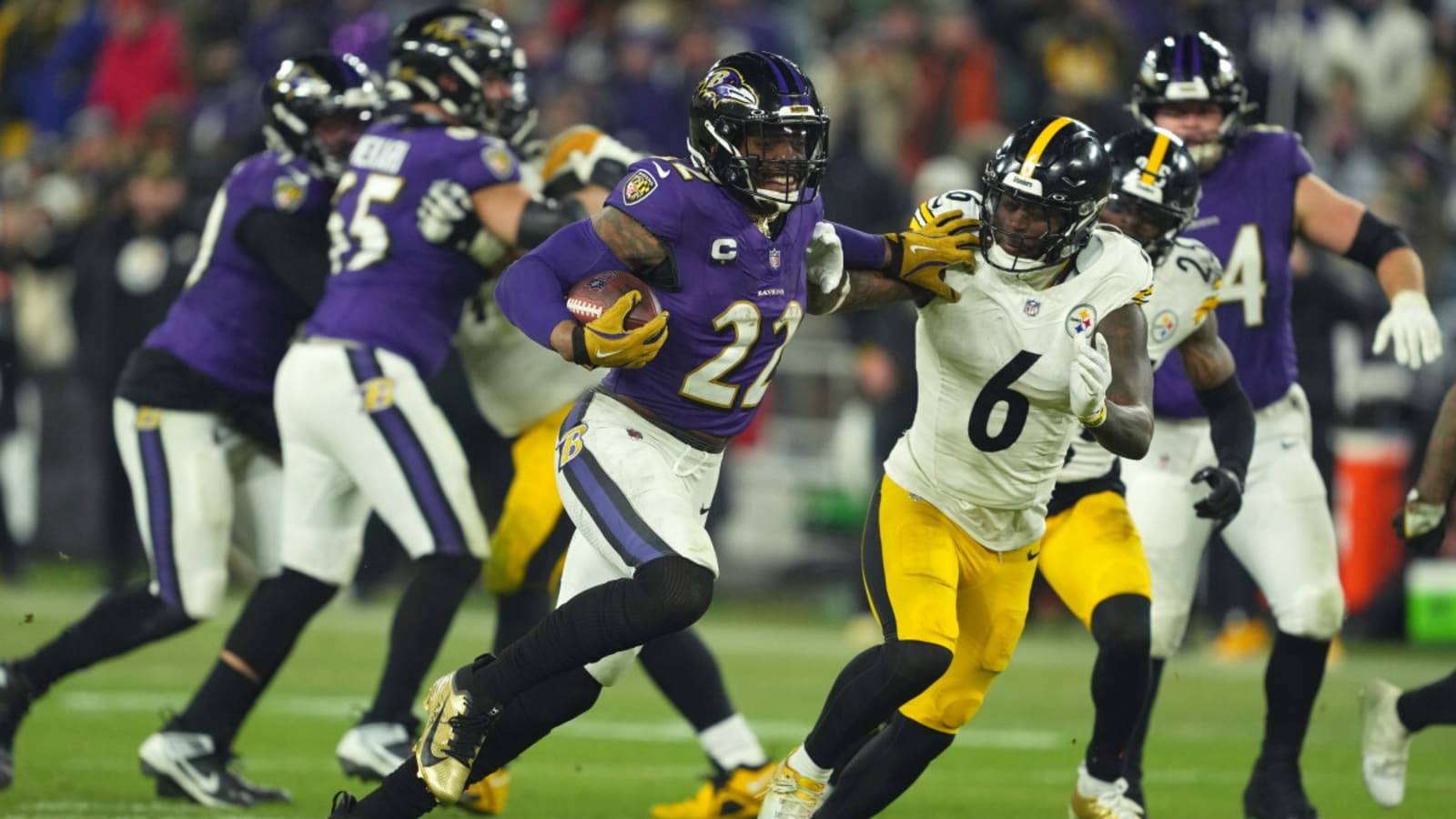 Ravens Star Had Blunt Message for Patrick Queen After Eliminating Steelers From Playoffs