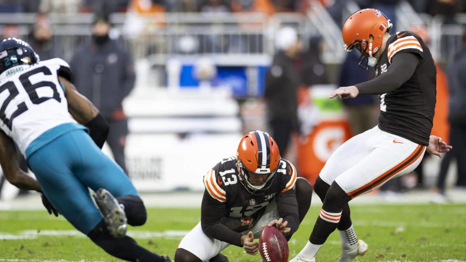 Browns Dealing With Key Special Teams Injury Against Texans