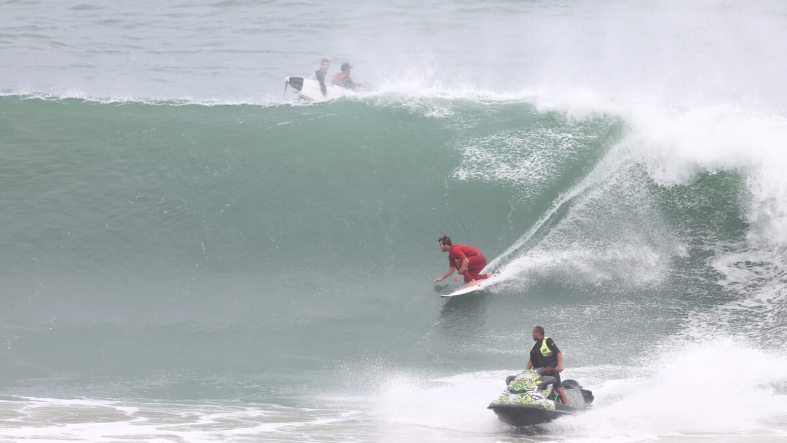 Watch: Jack Robinson Stuffed Himself Silly on Kirra&#39;s Cyclone Swell