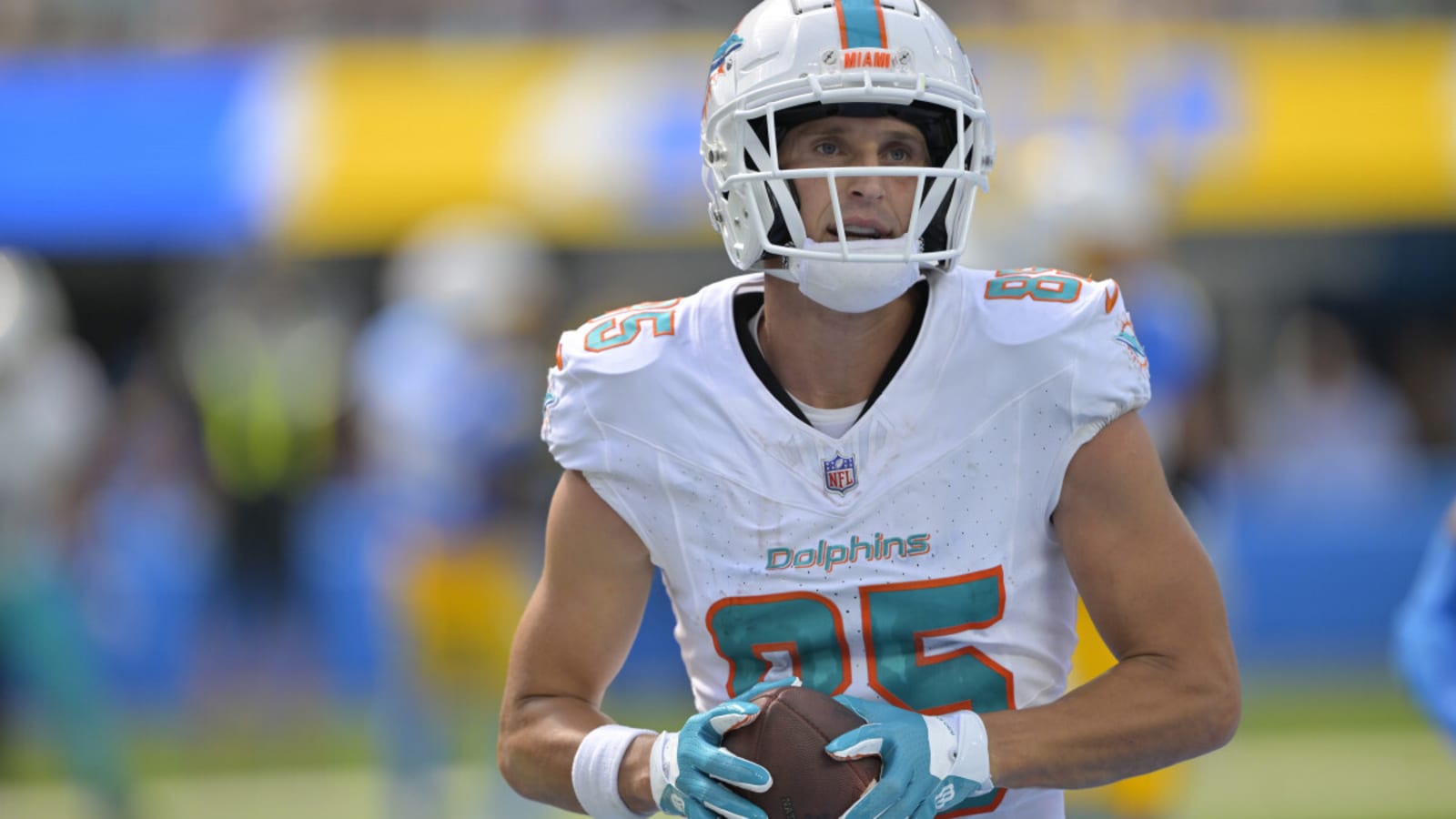 Dolphins Star Expresses Frustration Over Losing Teammate to Seahawks