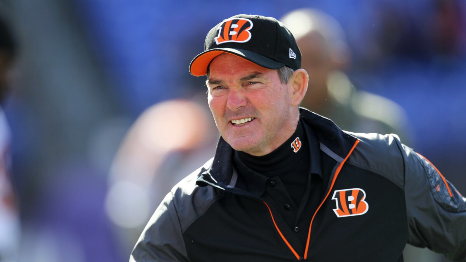 Former Bengals coach is more than willing to help Zac Taylor find a new defensive coordinator