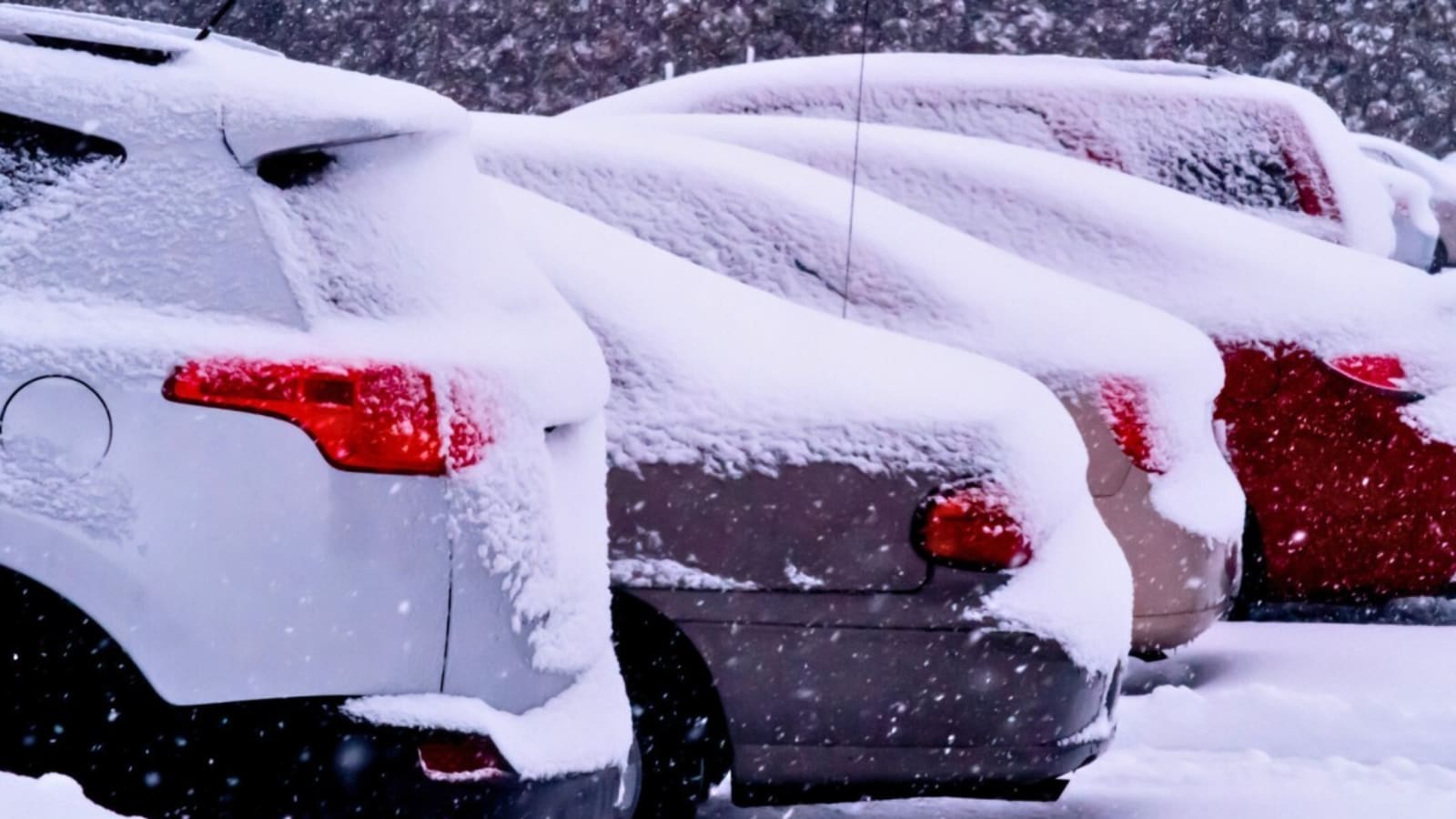 Stevens Pass Backtracks on New Parking Reservation Plan