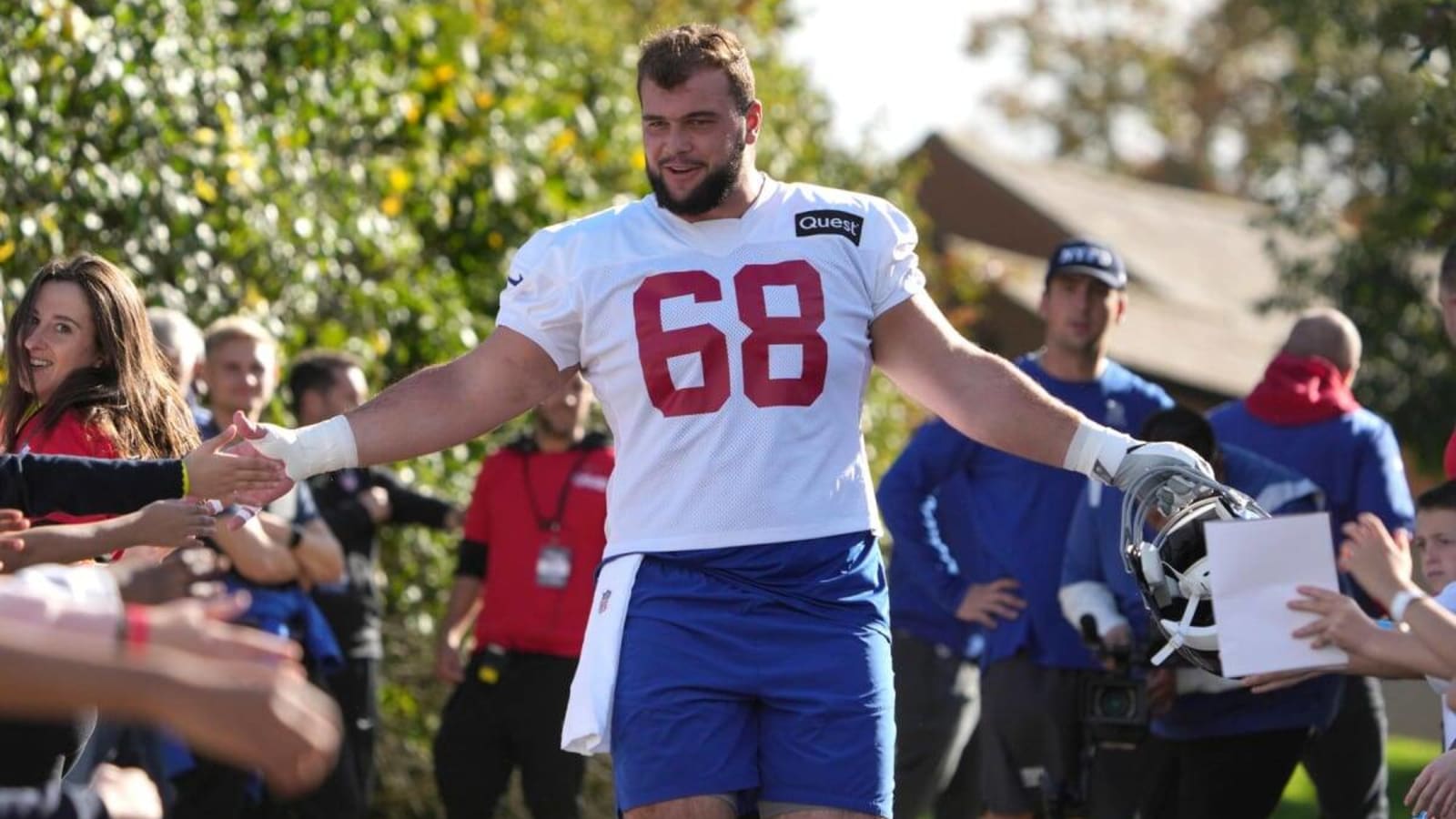 Will Ben Bredeson Retain the Giants&#39; Starting Left Guard Role?