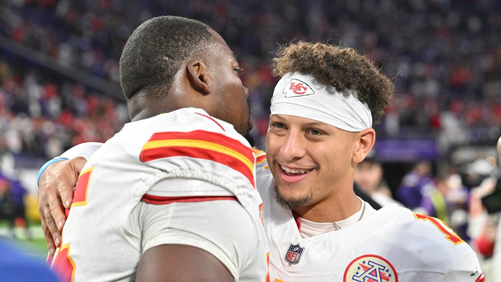 Patrick Mahomes’ Offseason Interaction With NFL Quarterback Catches Attention