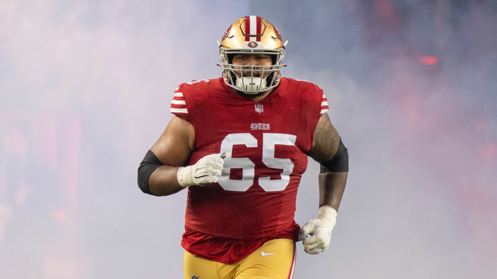 Packers&#39; offensive line plan comes at a steep price as Aaron Banks contract raises questions based on free agency projections