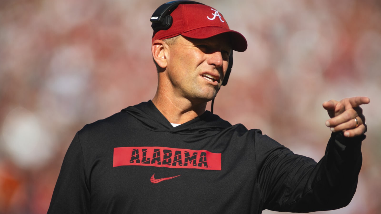 5 Must-Watch College Football Games in August 2025