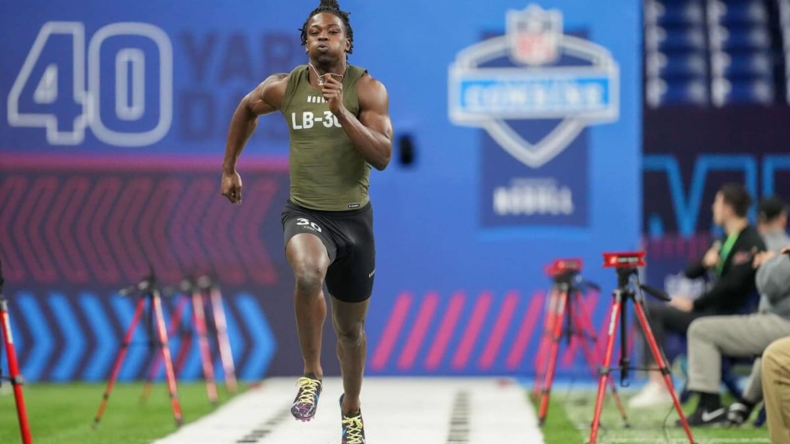 Charlie Thomas Shines At NFL Combine