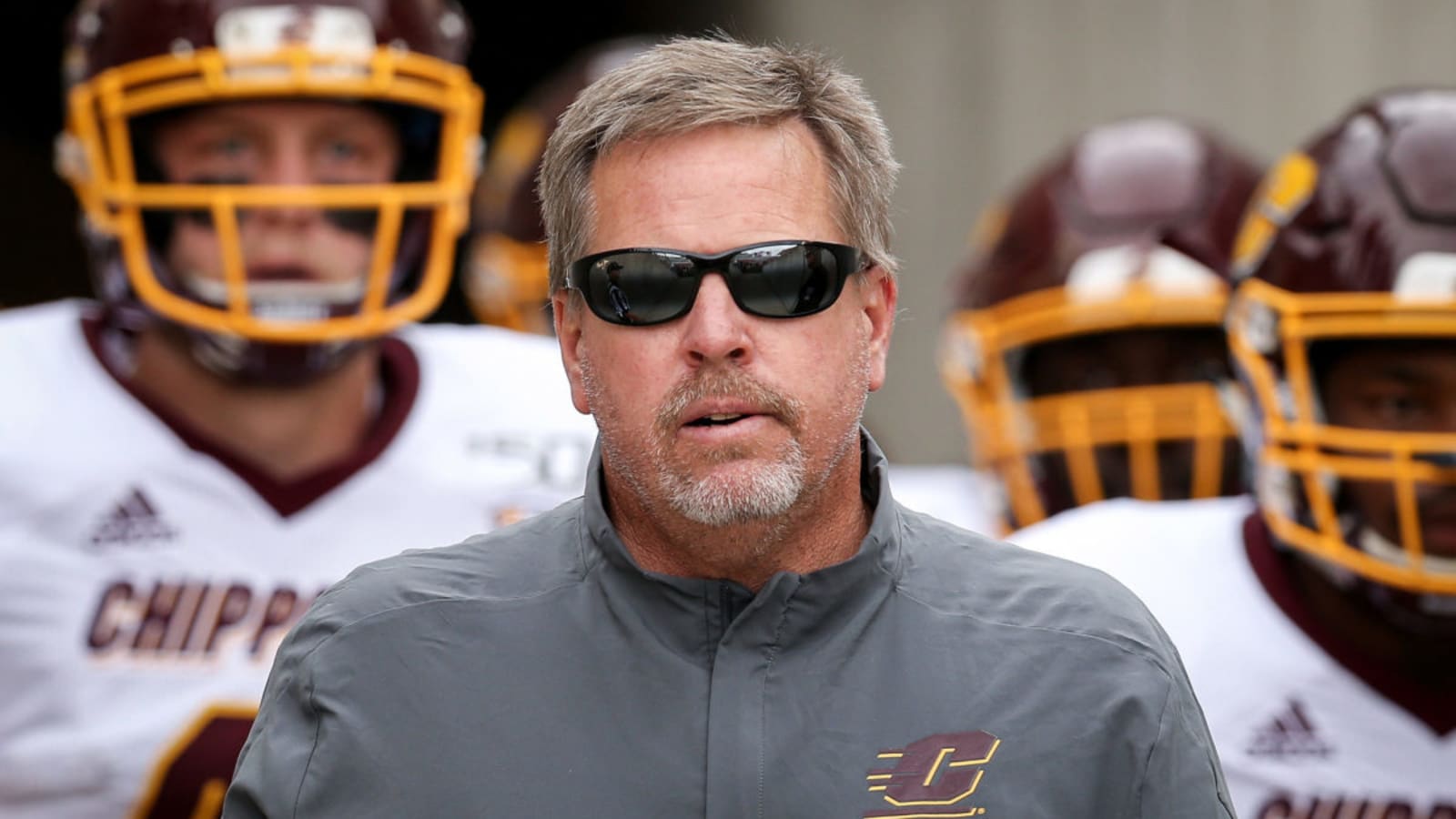 College Football Quarterback Transferring After Head Coach&#39;s Retirement
