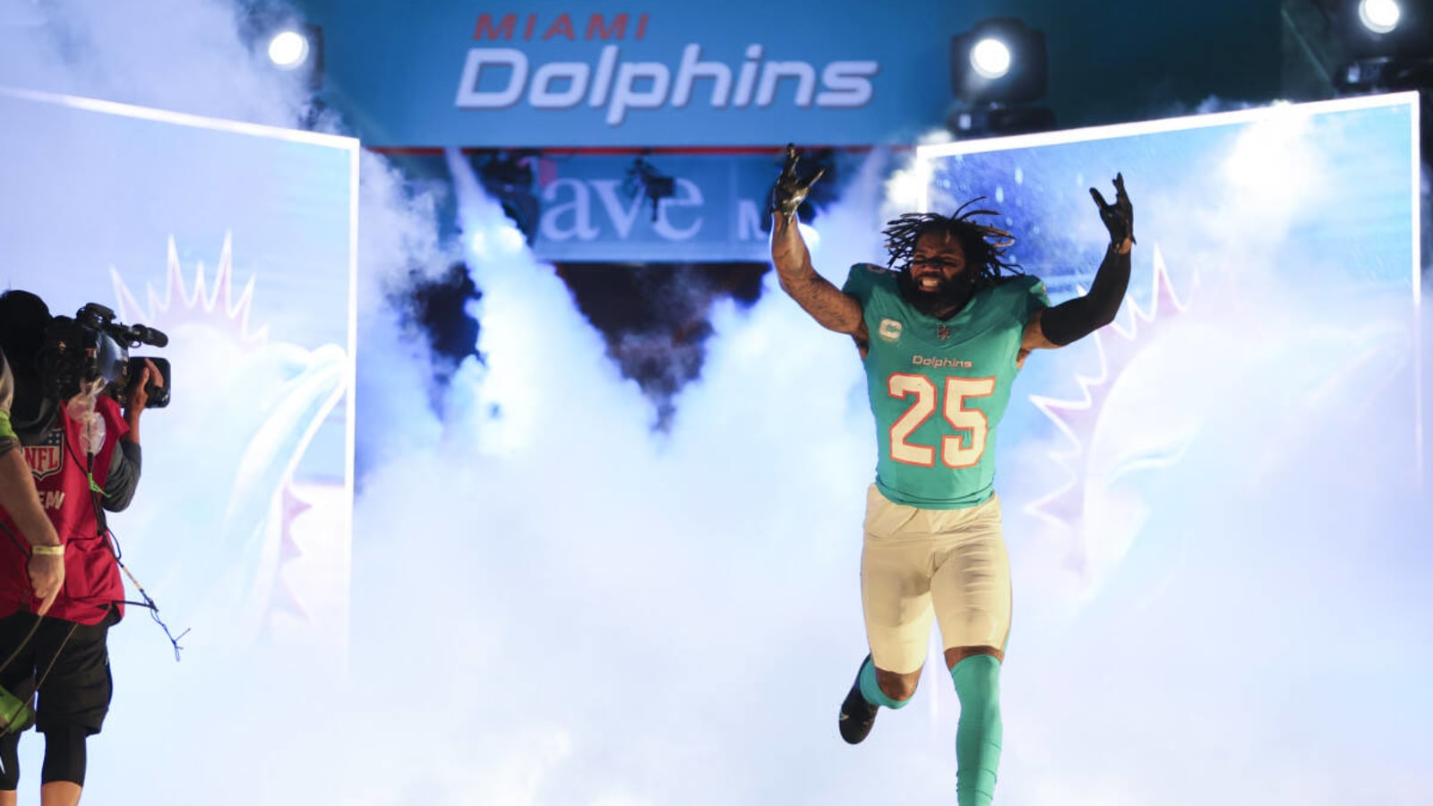 Free Agency: Xavien Howard; Sign with Houston or Dallas?