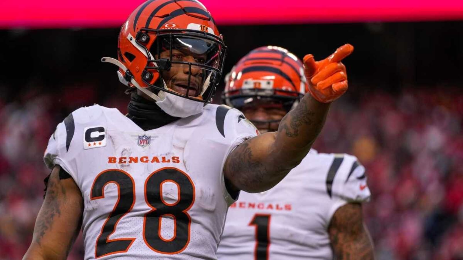 Trading Joe Mixon, Drew Sample&#39;s pay raise, and other surprises the Bengals pulled off in free agency