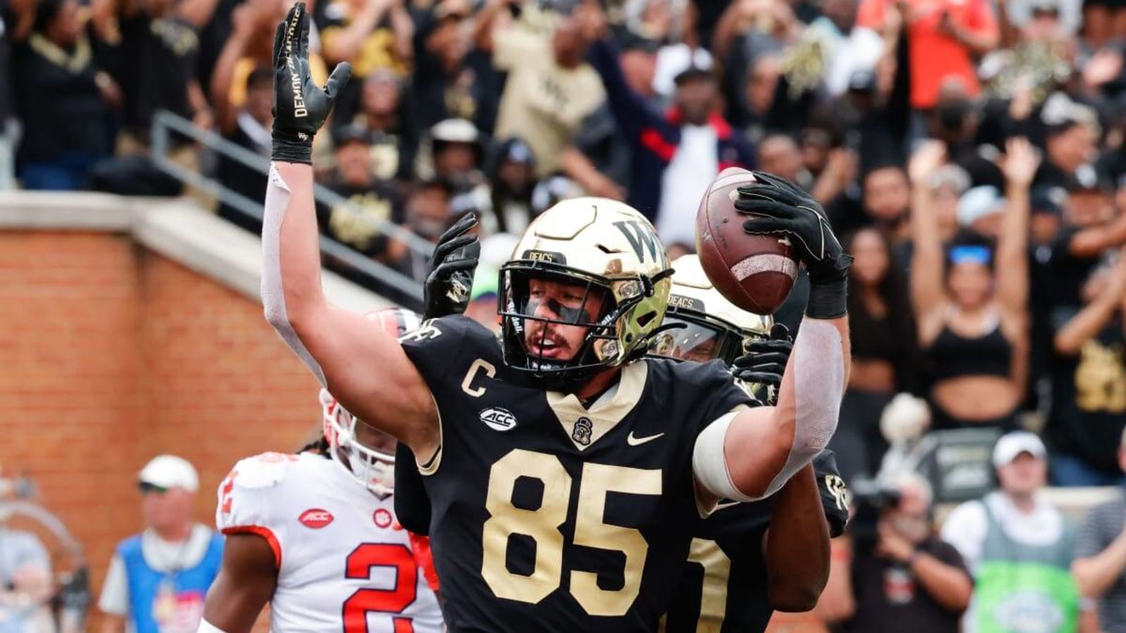 Wake Forest tight end Blake Whiteheart: “It’s important that we finish strong”