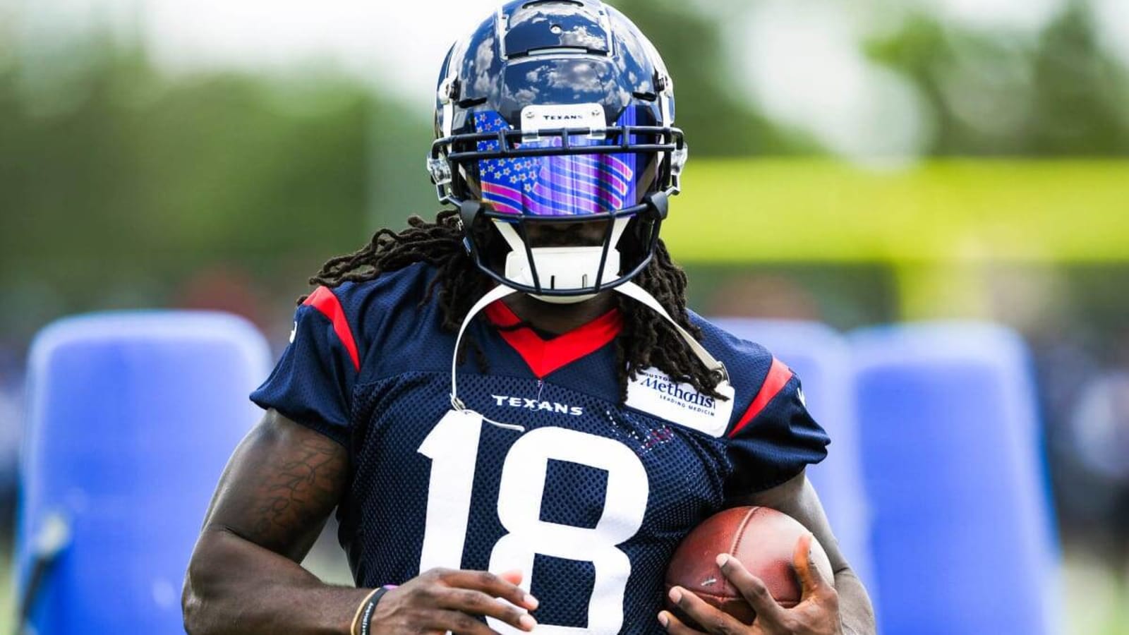 Sammie Coates has signed with the Edmonton Elks of the Canadian Football League