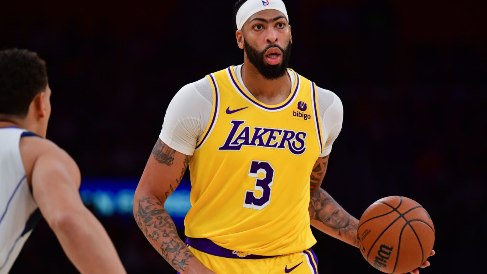 Why Anthony Davis is Not Playing in Lakers-Knicks