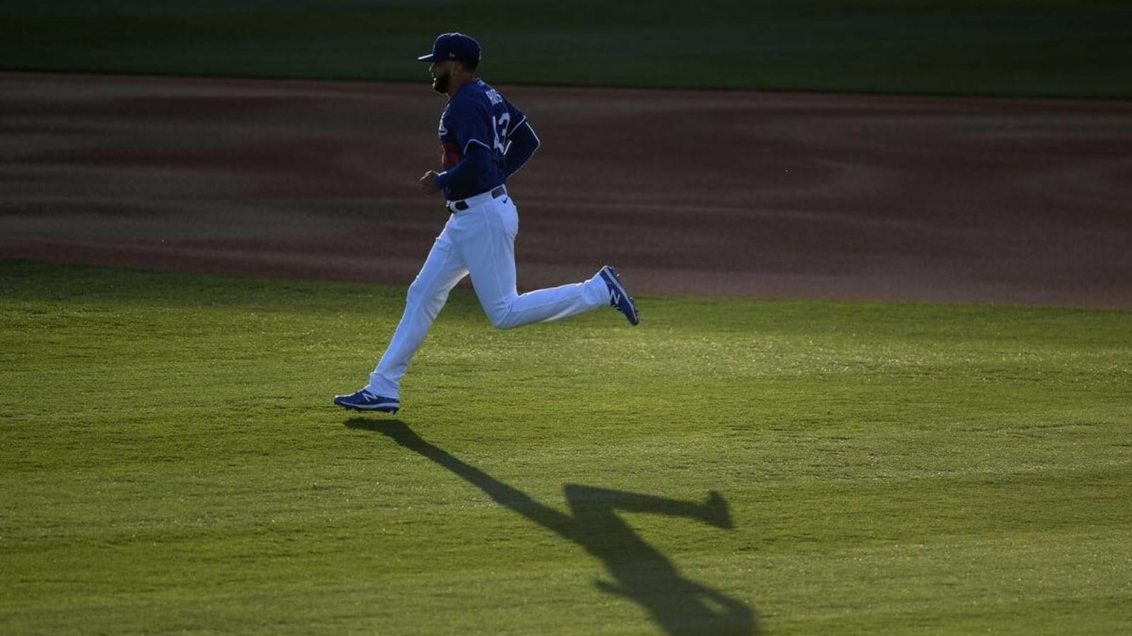 Former Dodger Slugger Signs One-Year Deal With National League Team