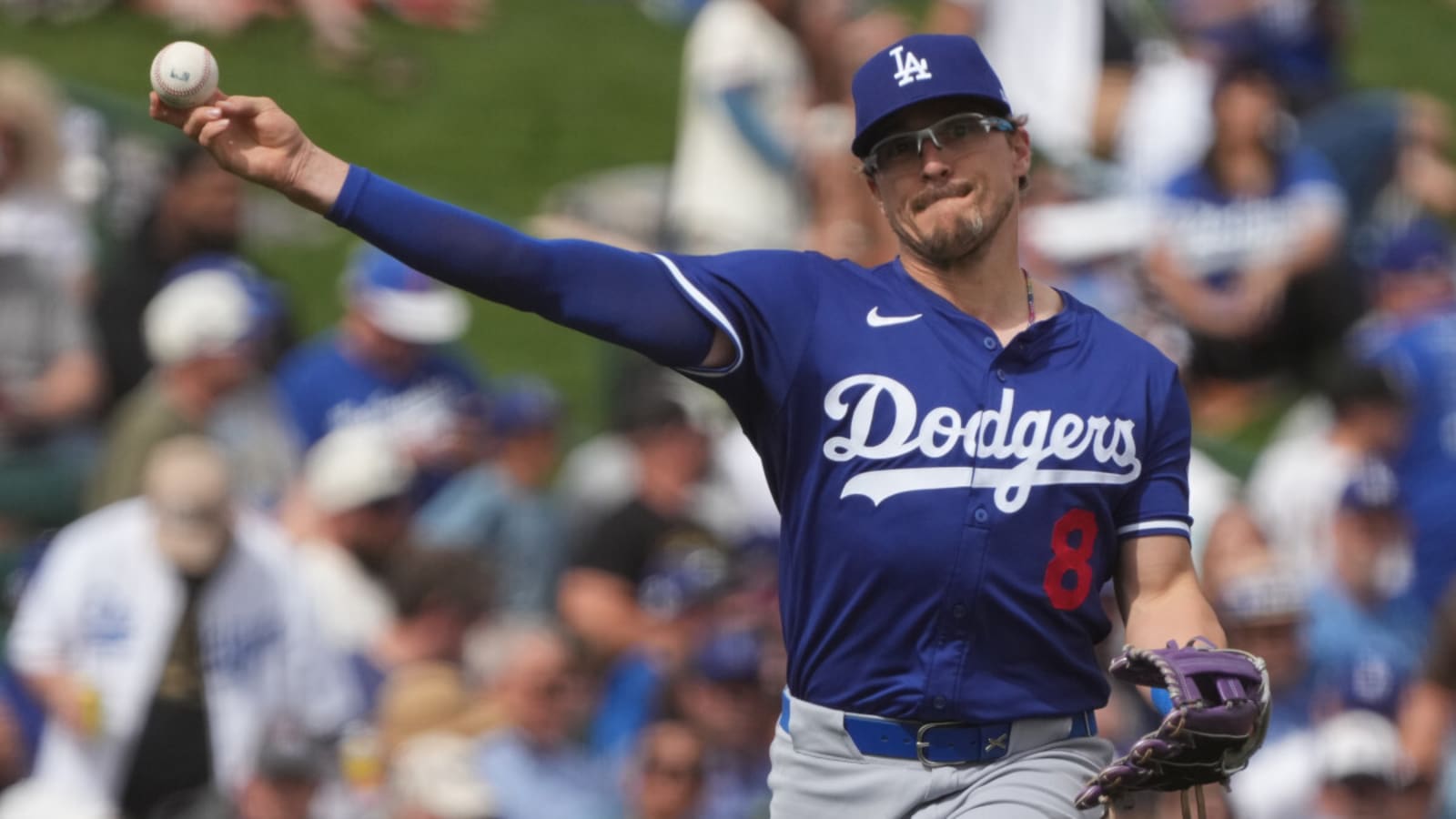 Dodgers Infielders Embrace Japanese Culture During Tokyo Series