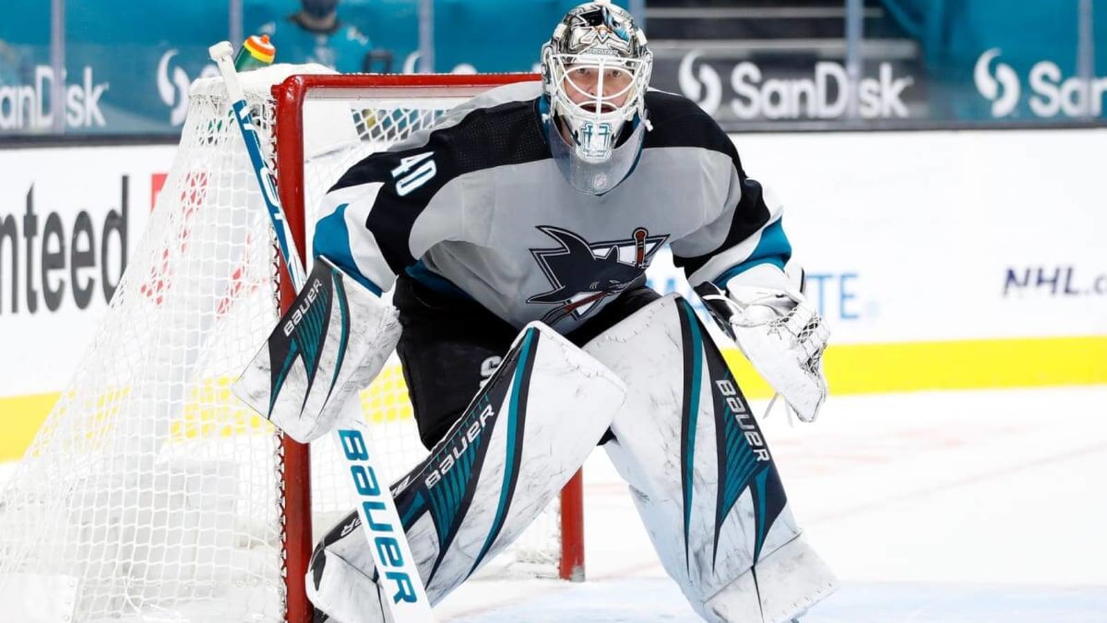 Former NHL Goaltender Reflects on Vegas' Goalie Situation Yardbarker