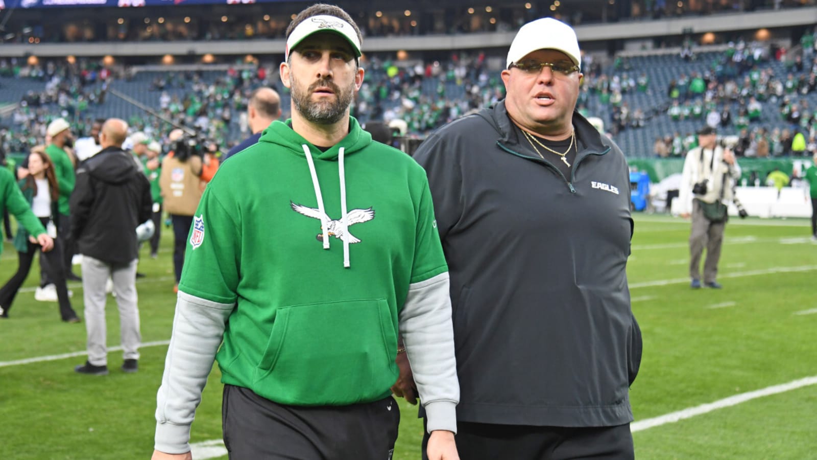 Eagles' security guard 'Big Dom' plays superhero role again and tracks down nasty fan