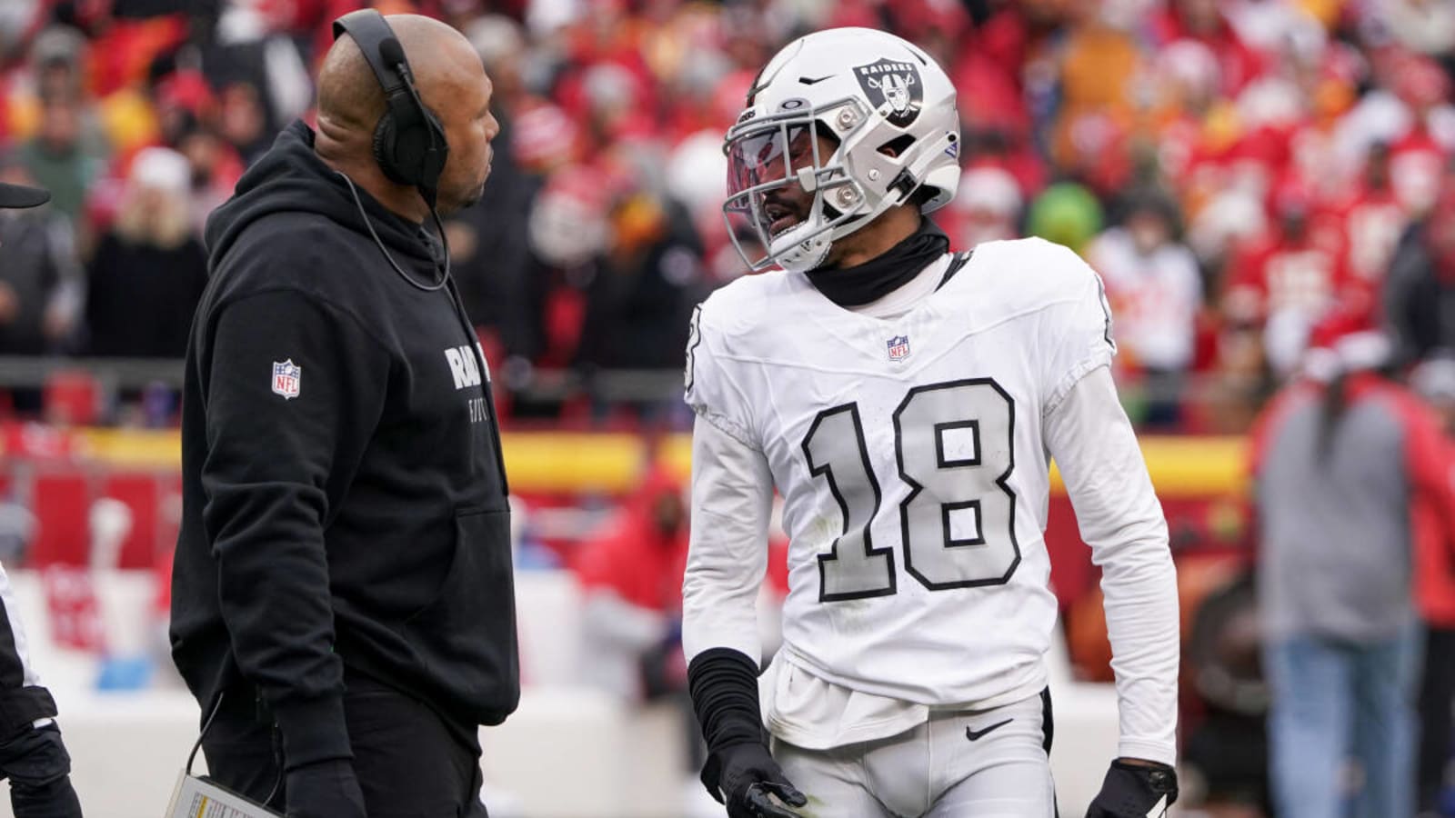 Las Vegas Raiders cornerback Jack Jones makes it very clear which quarterback he wants the team to draft