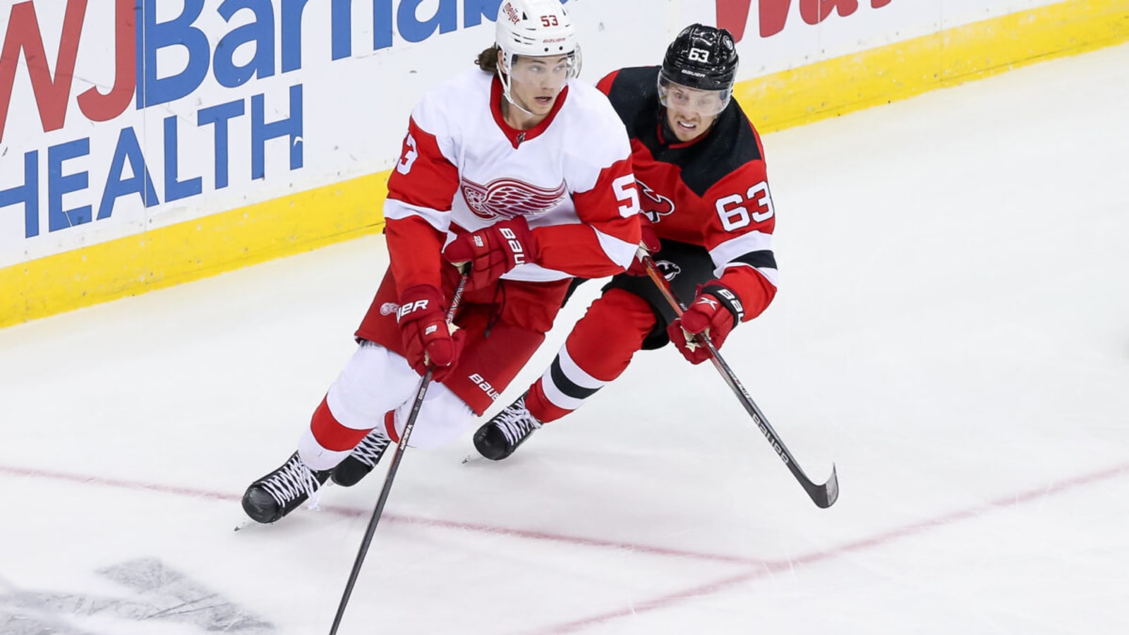 Red Wings Sign Moritz Seider to Massive 7-Year Contract