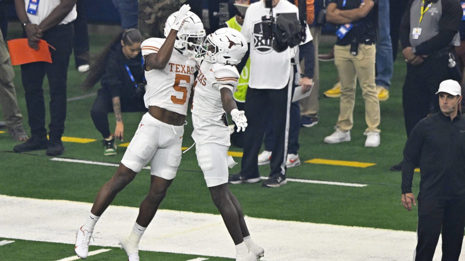 Longhorns Set to Flip Five-Star Florida Commit Xavier Filsaime?