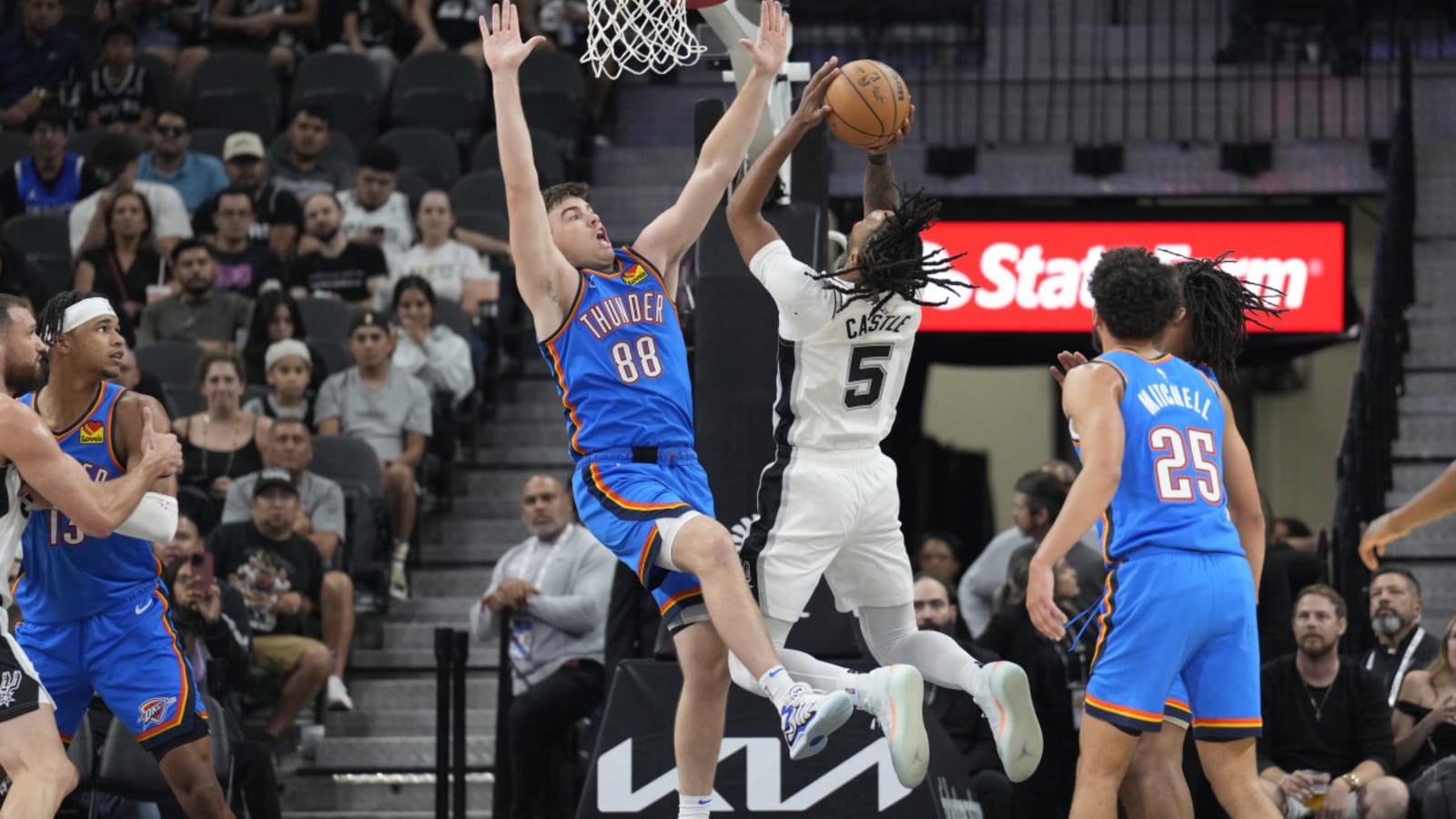 Former Thunder Set to Sign With NBL After Championship Season