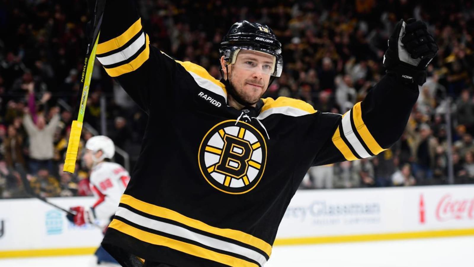 Avalanche acquire Charlie Coyle from Bruins for Casey Mittelstadt, Will Zellers, pick