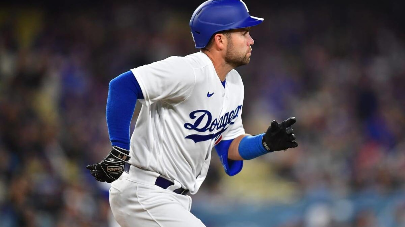 Recently Released Dodger Signs With NL West Team on Waivers