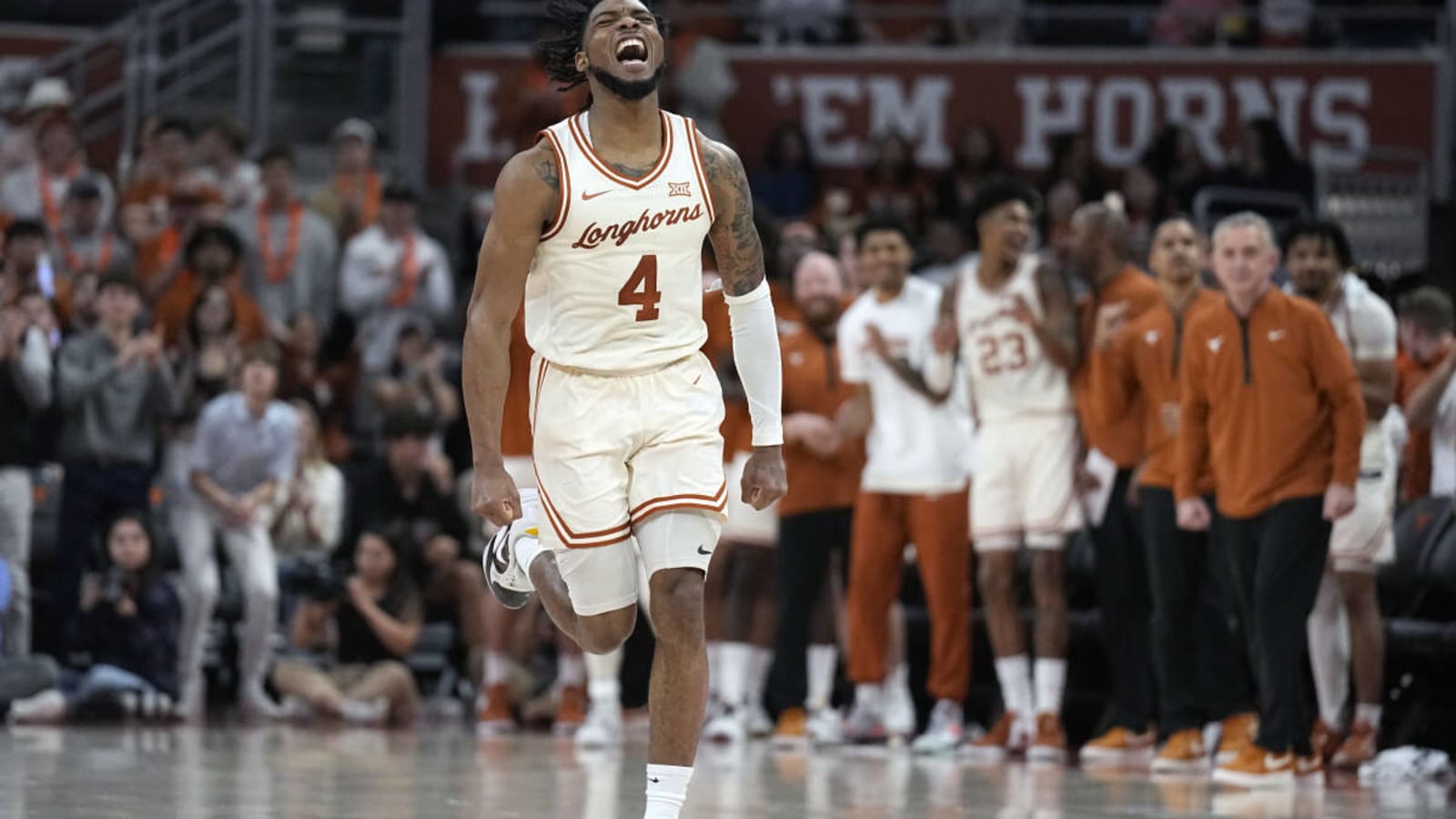 &#39;It&#39;s March!&#39; Tyrese Hunter Turning Up at Right Time for Texas