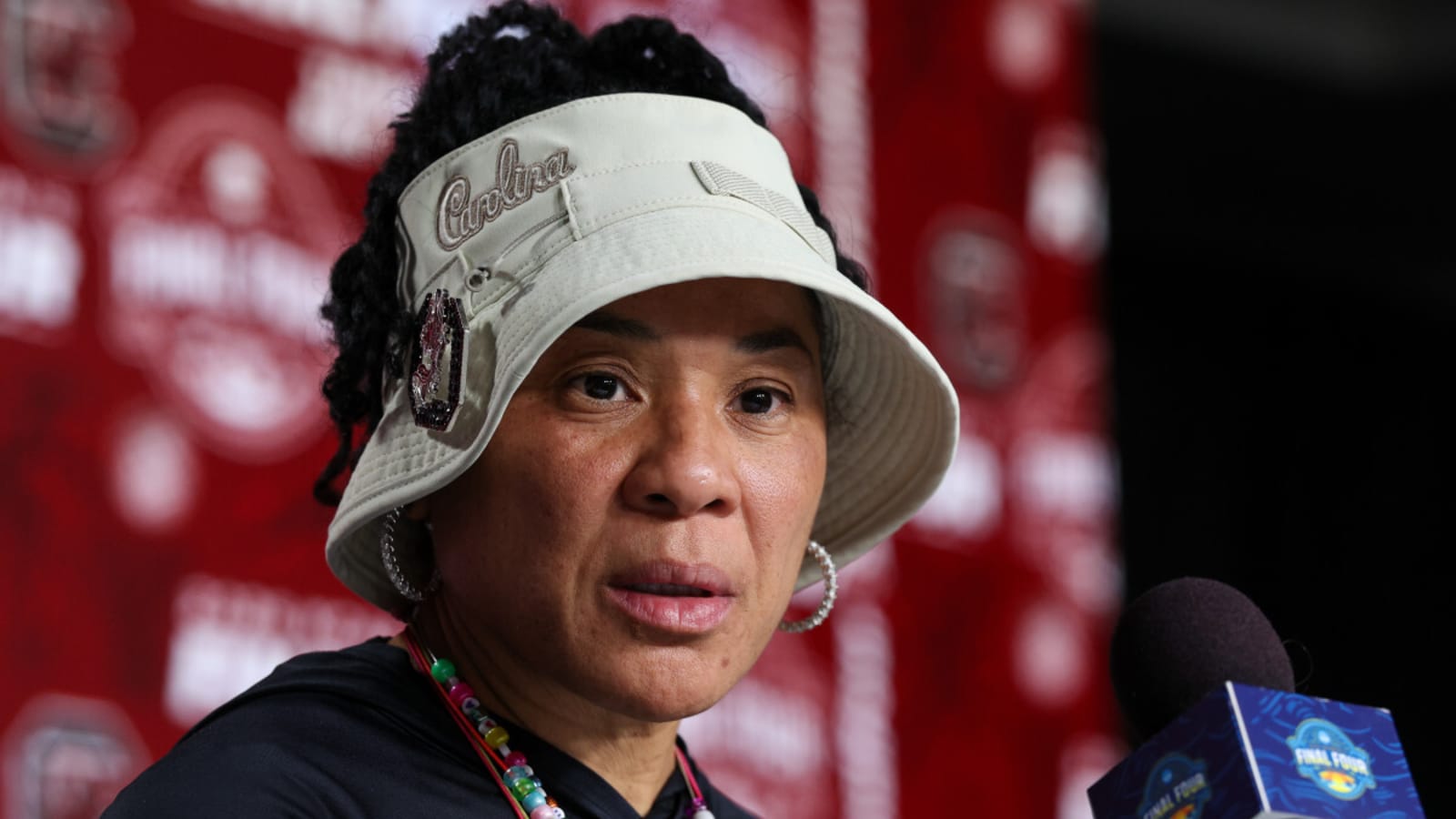 South Carolina Coach Shares Strong Dawn Staley Statement on Sunday
