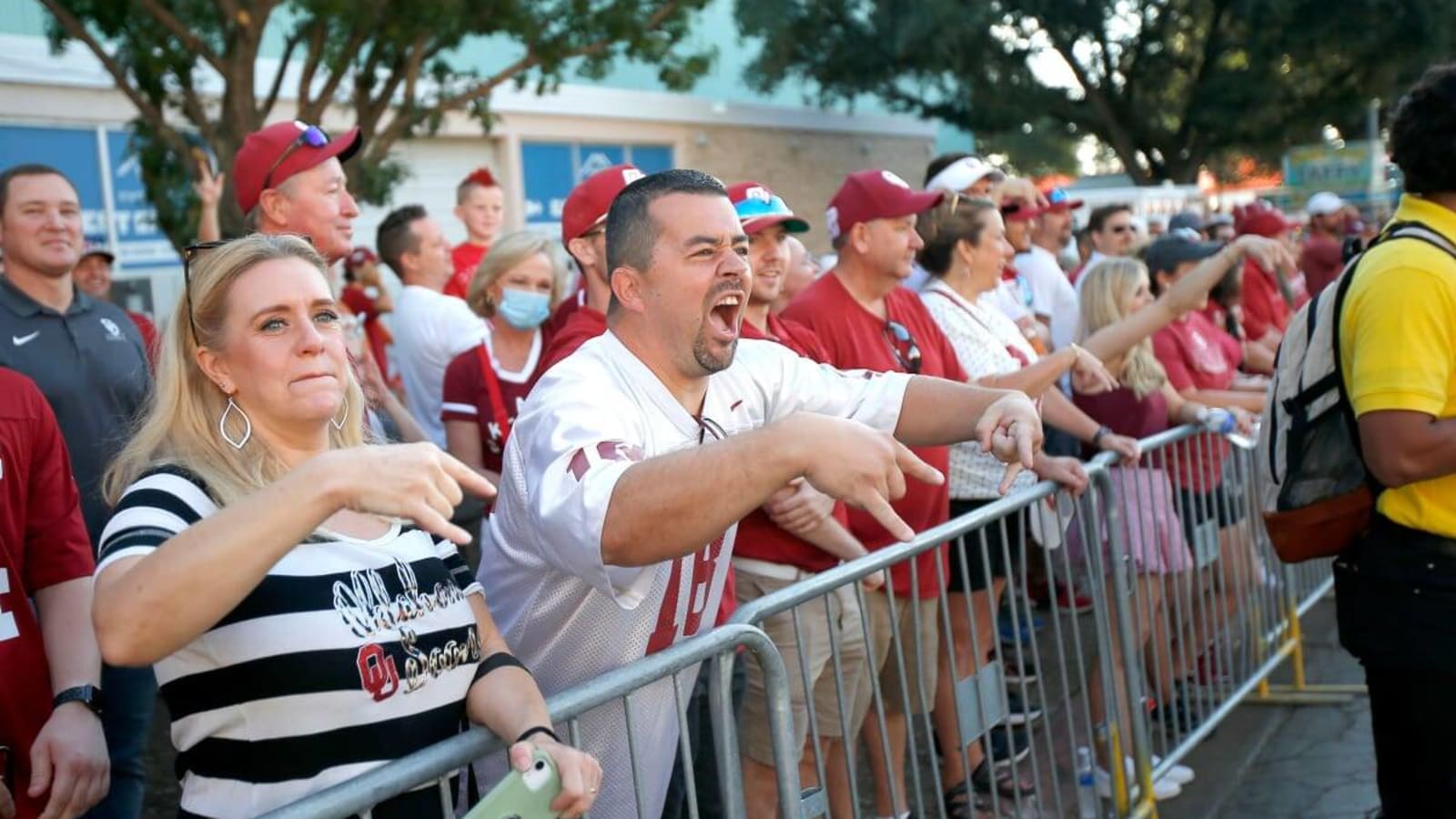 SEC Officials Hint at Future 'Horns Down' Penalties For Rest of