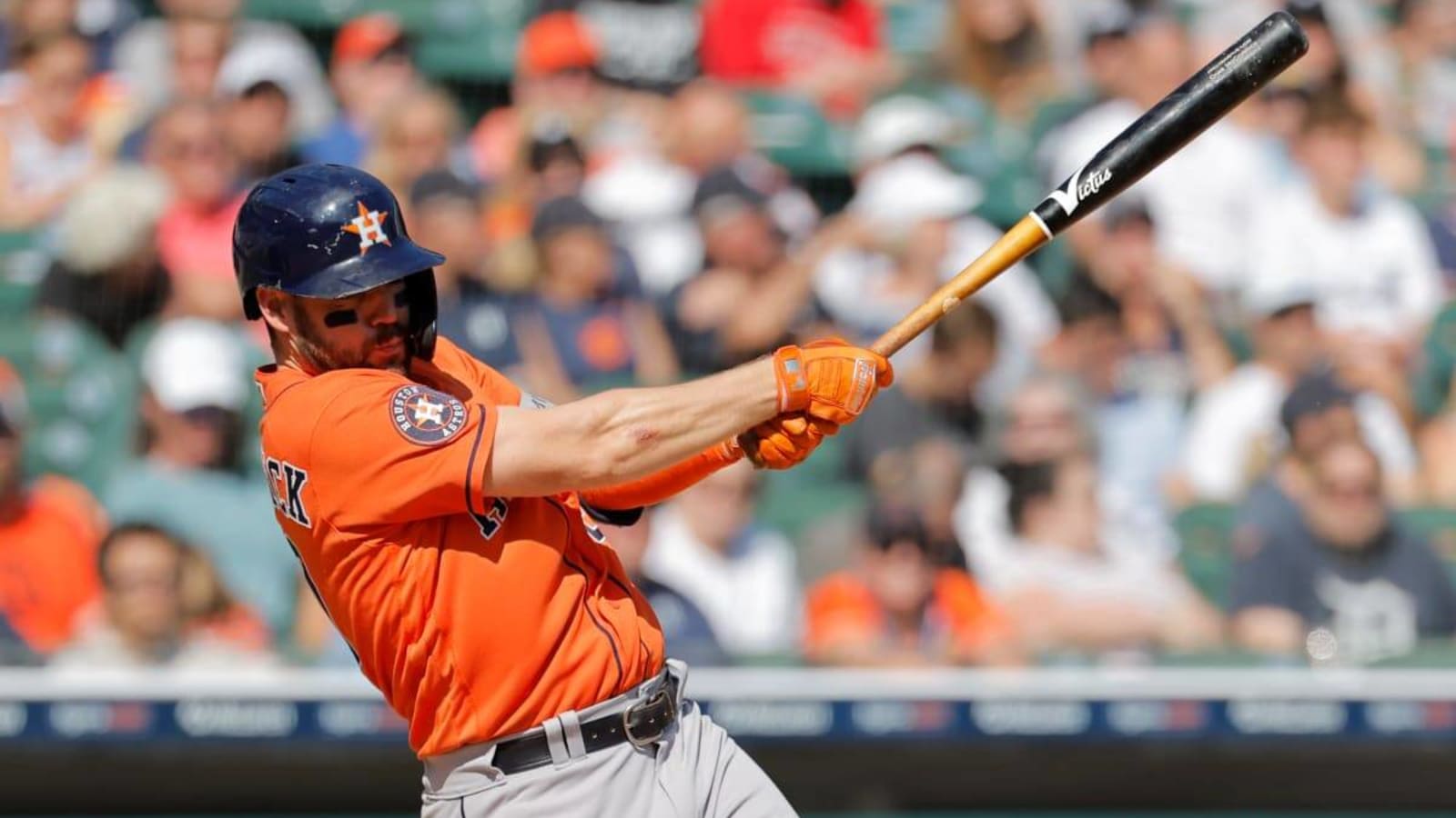 Astros Star Outfielder Exits Early With Injury