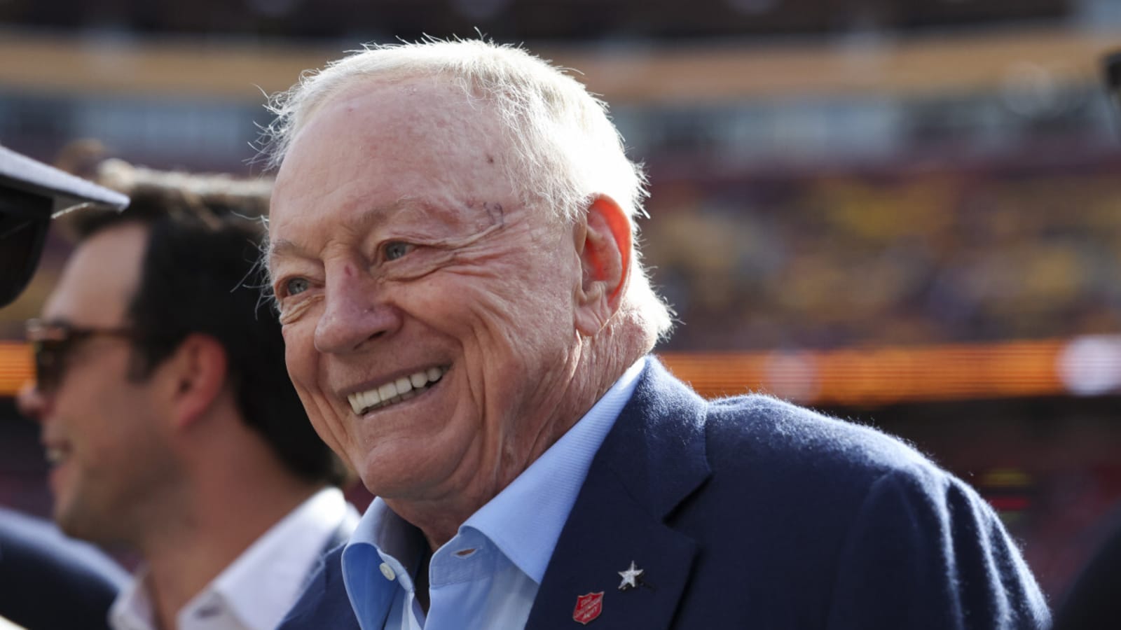Jerry Jones Makes His Feelings On Jayden Daniels Clear