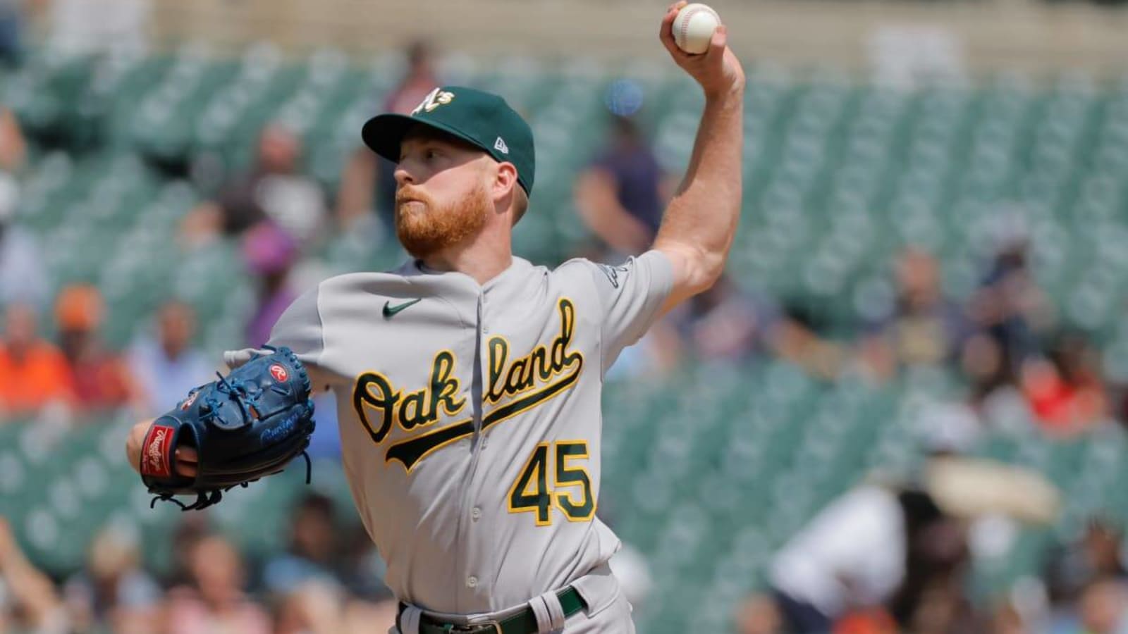 Chicago Cubs Sign Former A&#39;s Reliever