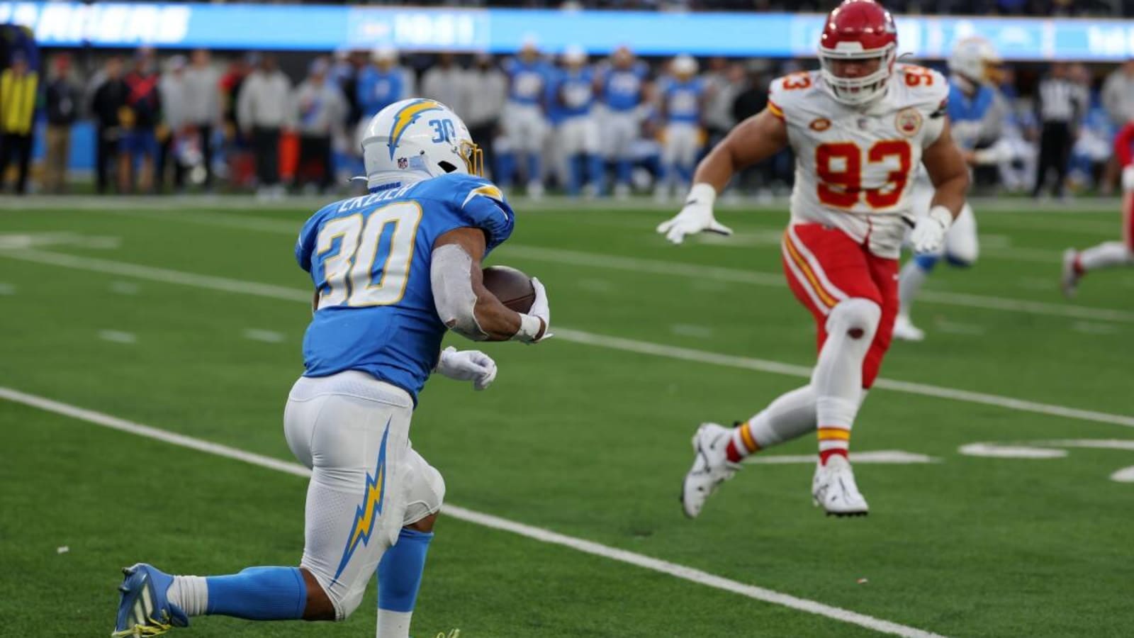  New FA List Has Austin Ekeler Landing With AFC West Rival