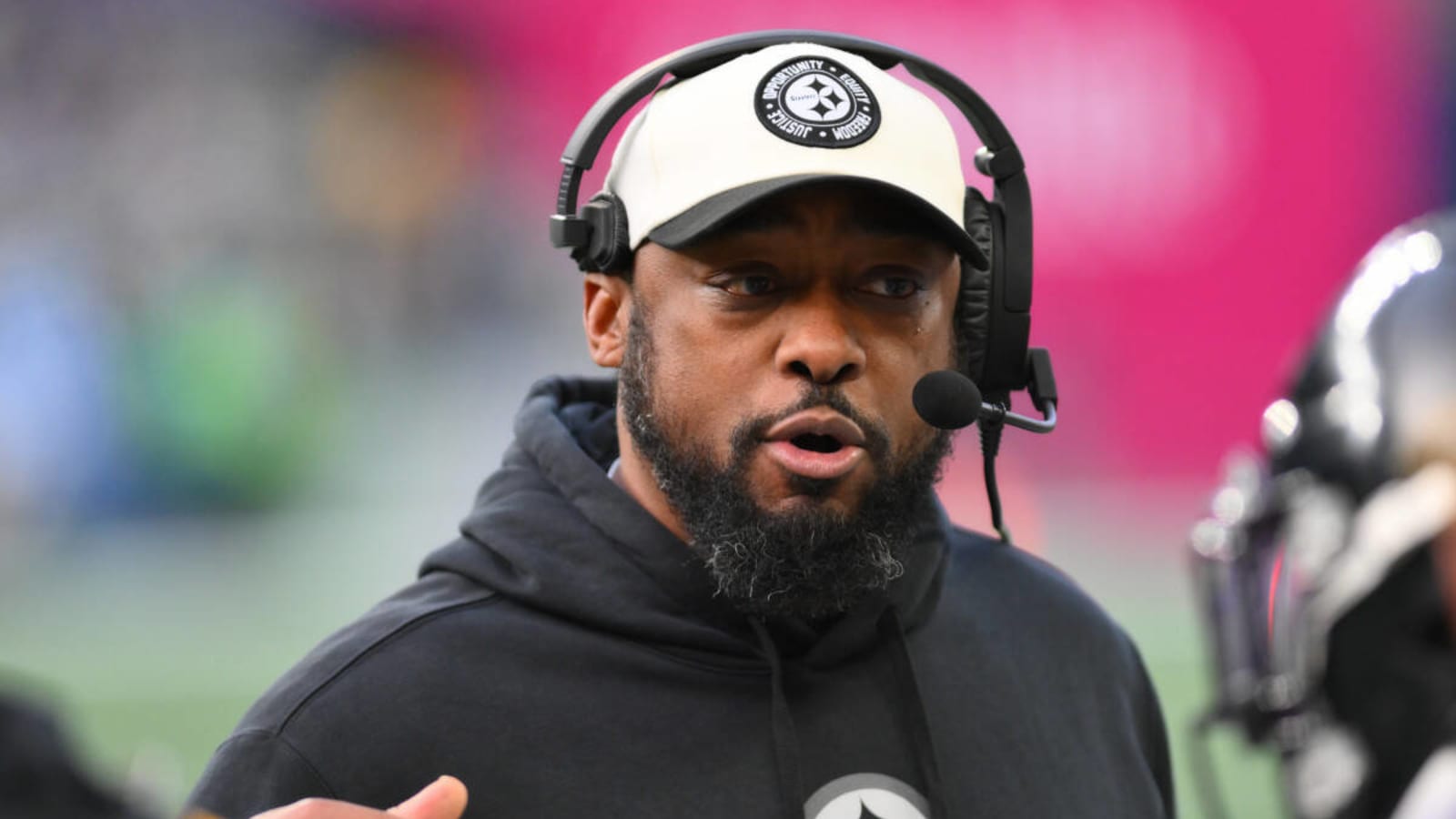 Former Steelers Super Bowl champion says it&#39;s time for Mike Tomlin to be on the hot seat