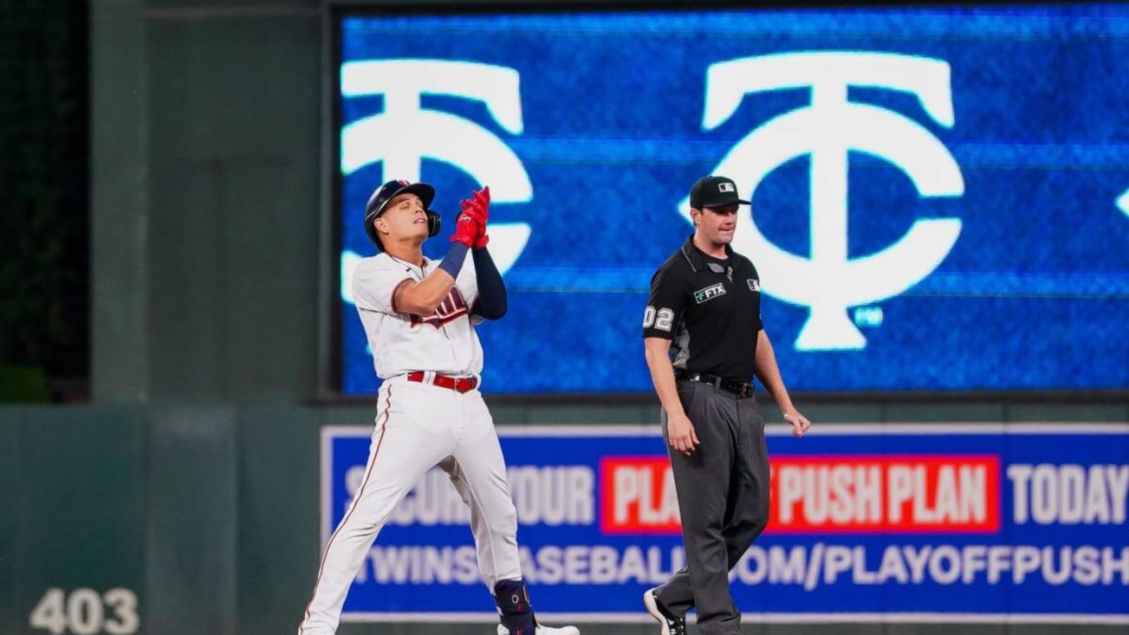 Urshela&#39;s double, Twins&#39; bullpen fuel series-opening win over Red Sox