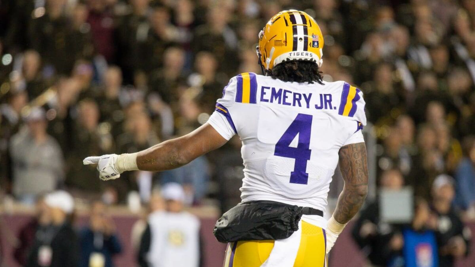 LSU RB John Emery Absent From Day 1 of Spring Camp
