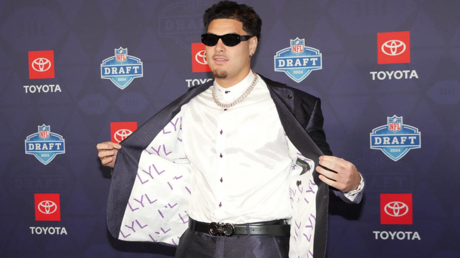 Colts select dominant pass rusher in the first round of the 2024 NFL Draft