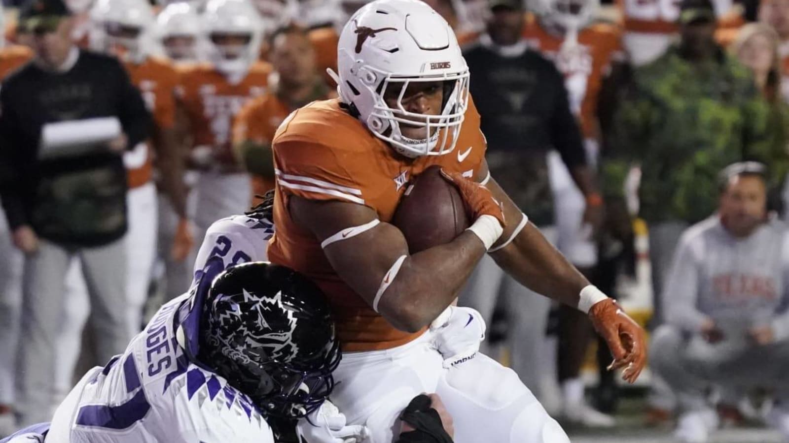 Finding Browns Fits in the 2023 NFL Draft: Roschon Johnson, RB Texas