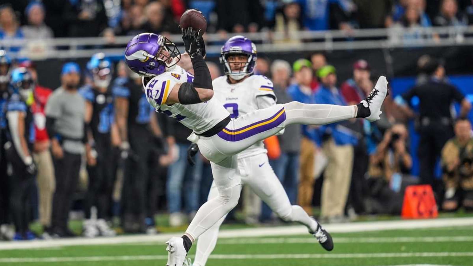 Vikings S Harrison Smith&#39;s contract details reveal hilarious clause which sees into his future
