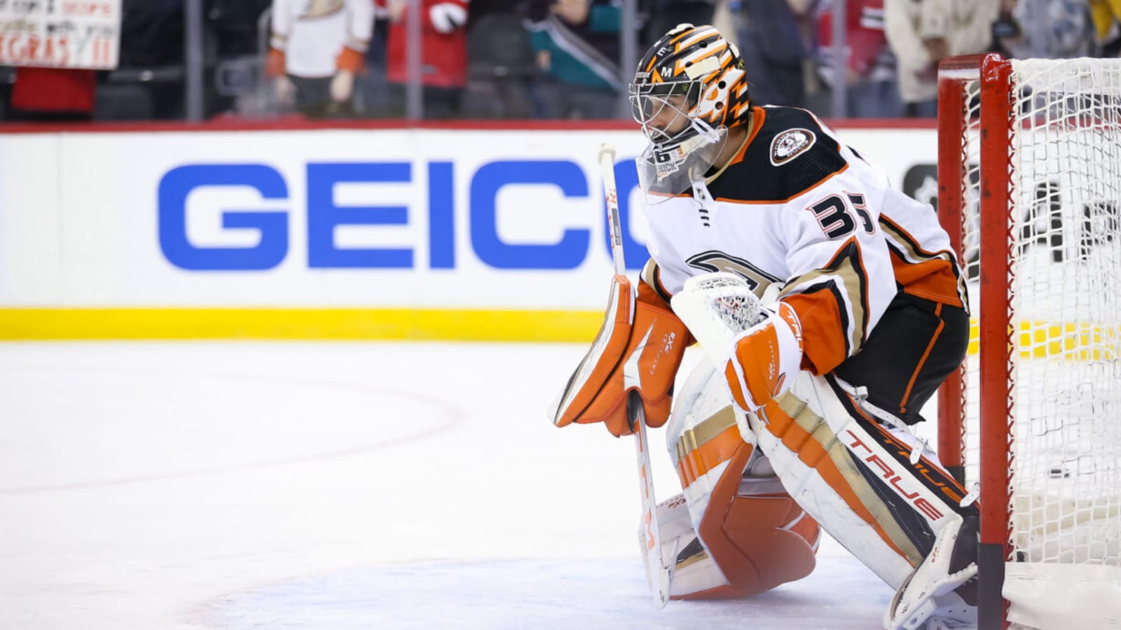 Oilers Should Consider Targeting Ducks’ John Gibson