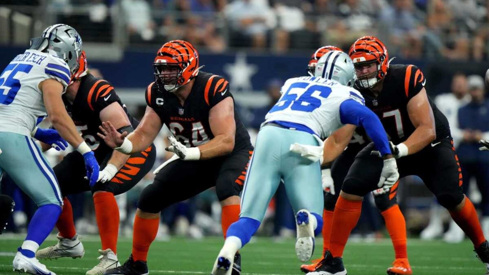  Ted Karras, Alex Cappa Rocking Custom Cleats Against Colts