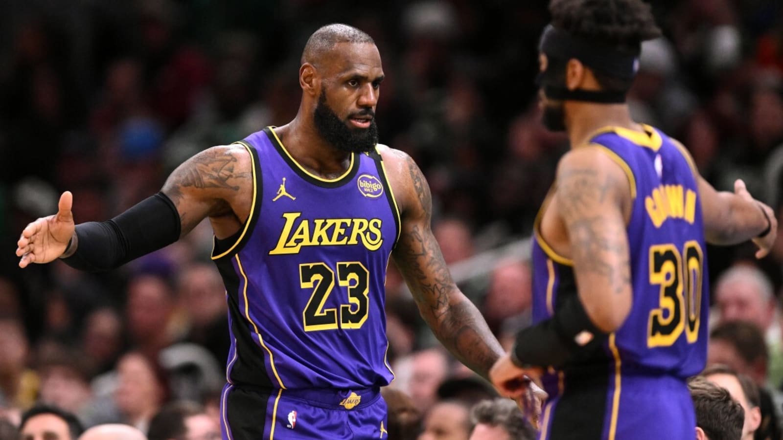 LeBron James Not Too Concerned About Groin Strain; Will Take Things Day-By-Day
