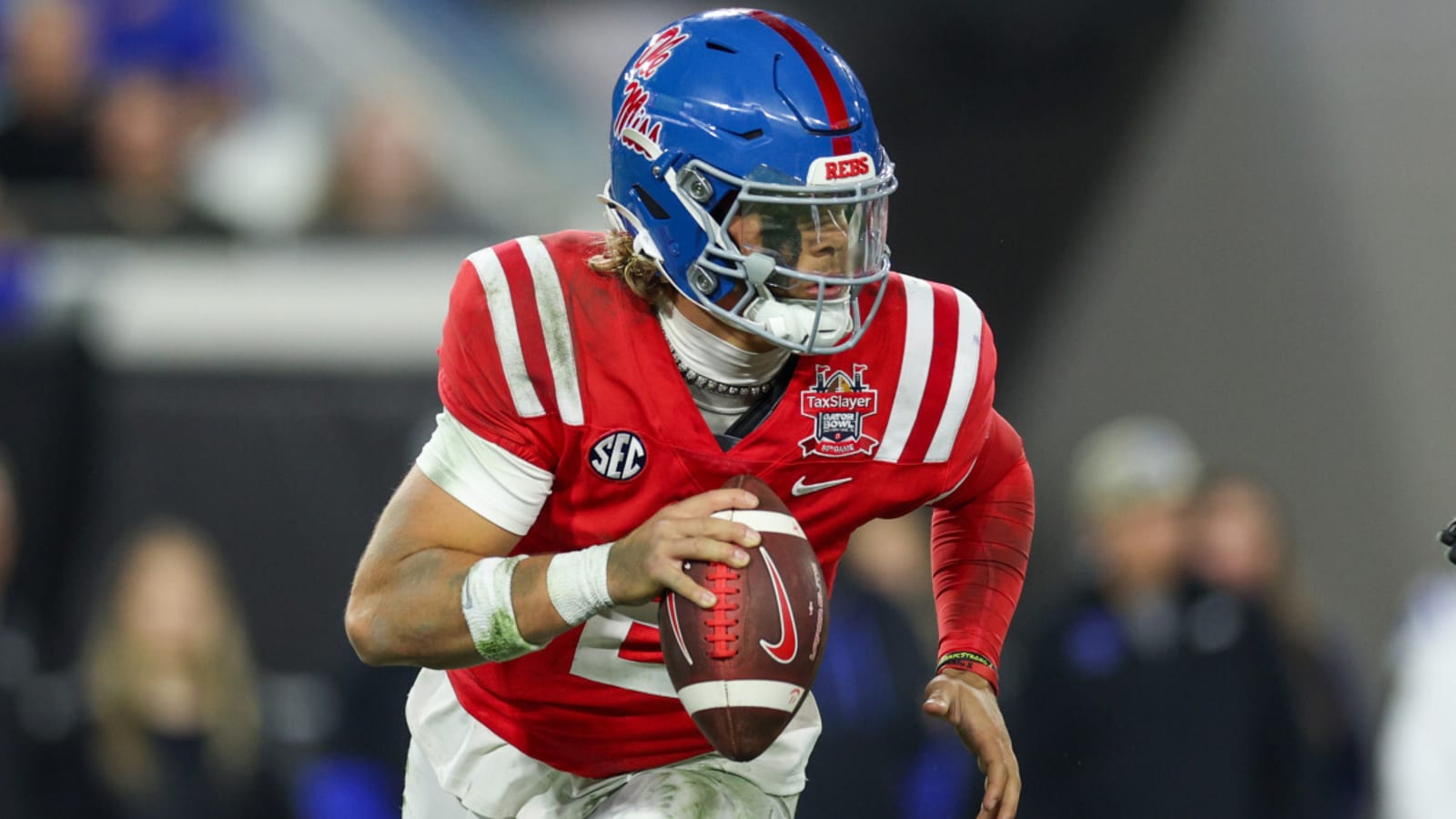 Watch: NFL Draft 2025 Prospect Profile - QB Jaxson Dart
