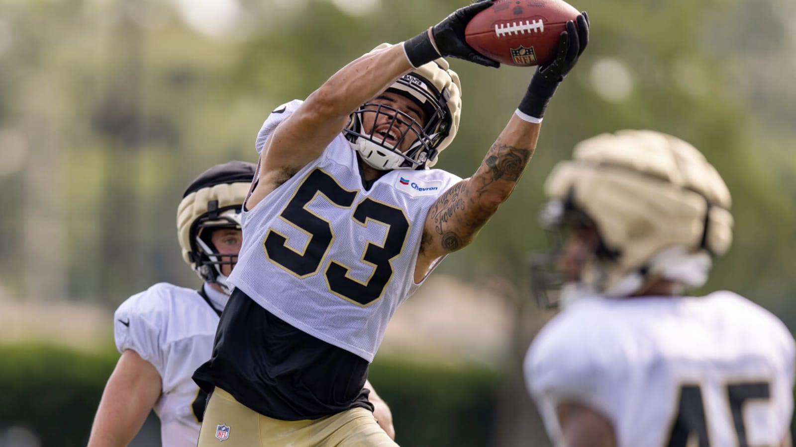 Zack Baun takes a subtle shot at the New Orleans Saints before his Eagles play the Chiefs in Super Bowl LIX