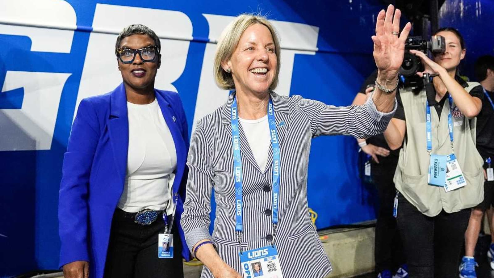 Lions owner Sheila Ford Hamp and quarterback Jared Goff are part of an all-star investor group attempting to bring the WNBA back to Detroit