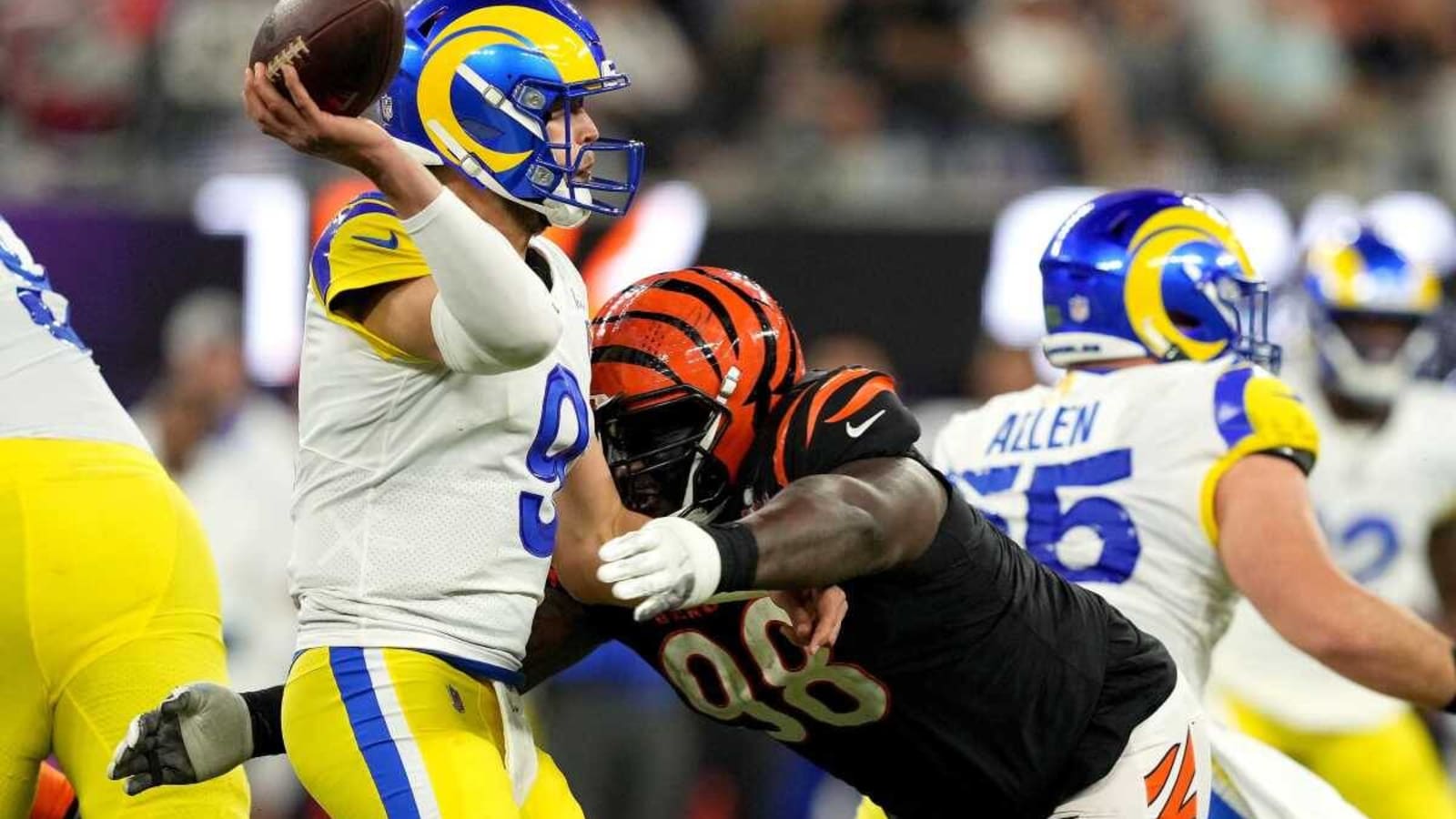 Lions make game changing move with D.J. Reader signing