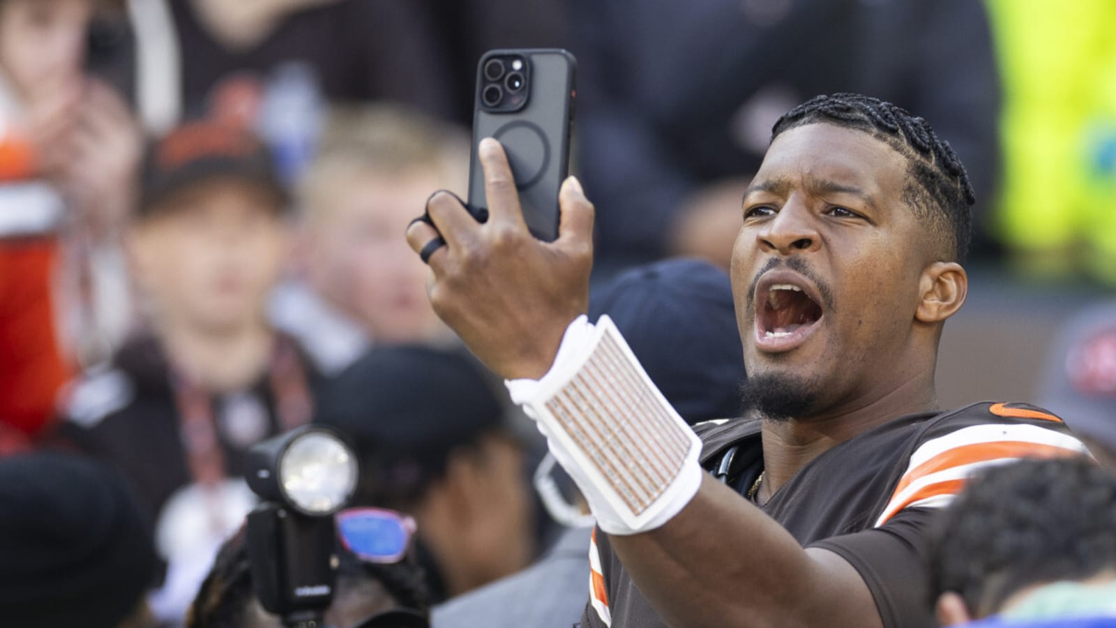 Jameis Winston Makes Clear Decision on Playing Future After Browns Season