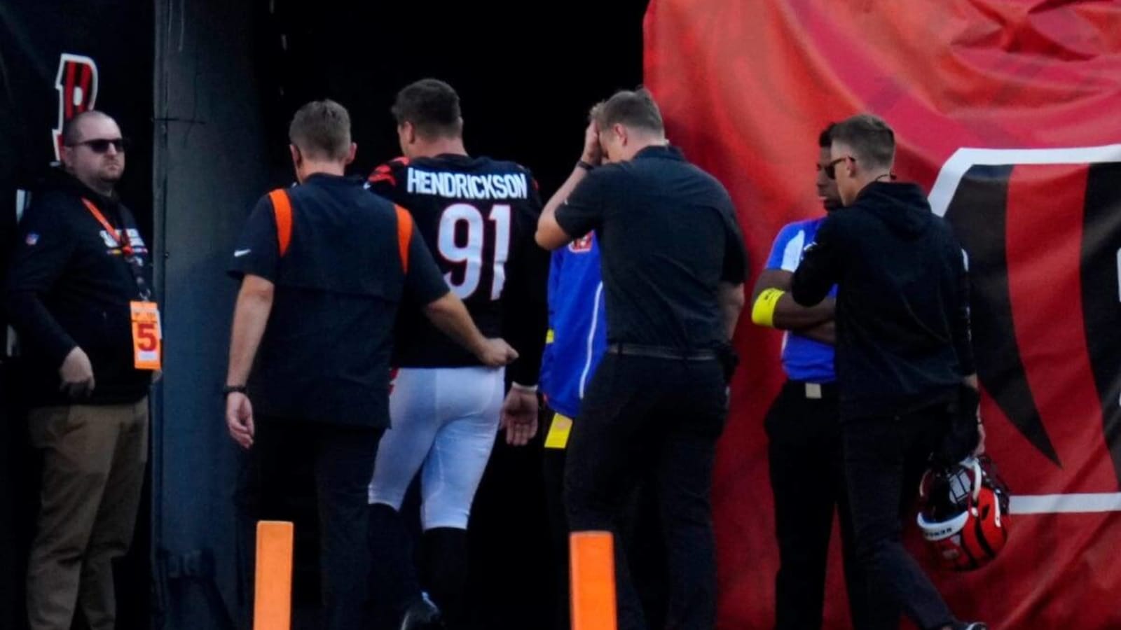 Bengals Get Good News About Trey Hendrickson's Neck Injury Following Win  Over Falcons